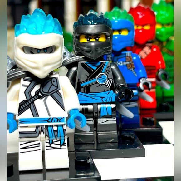 5 Pc Ninjago FS - Picture 1 of 5